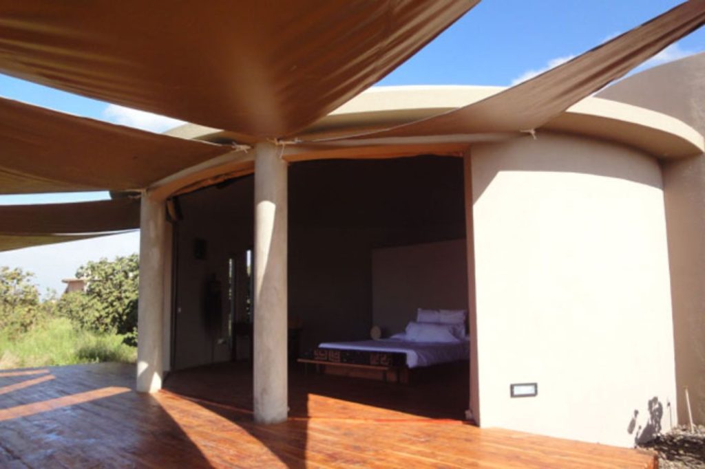 Ecoscience Center Luxury Lodge room (1)