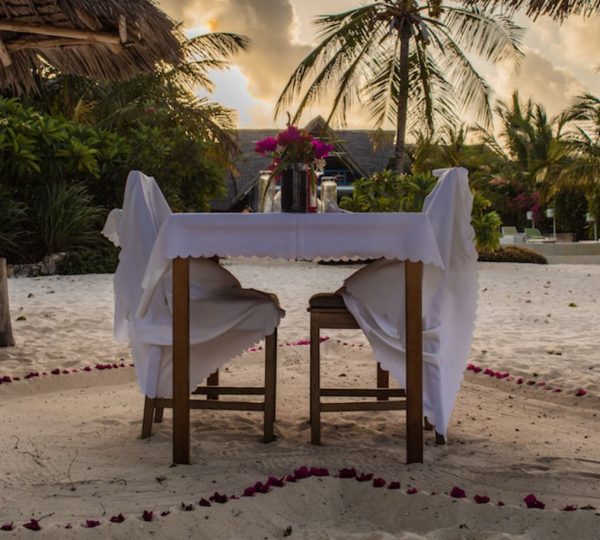 Fun Beach Resort Zanzibar Abendessen am Strand
