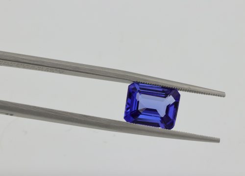 Tanzanite Takes Centre Stage on France 2!